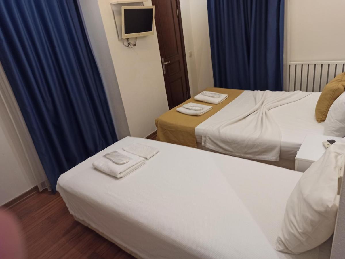 Buyukada Comfort Otel Adalar Exterior photo